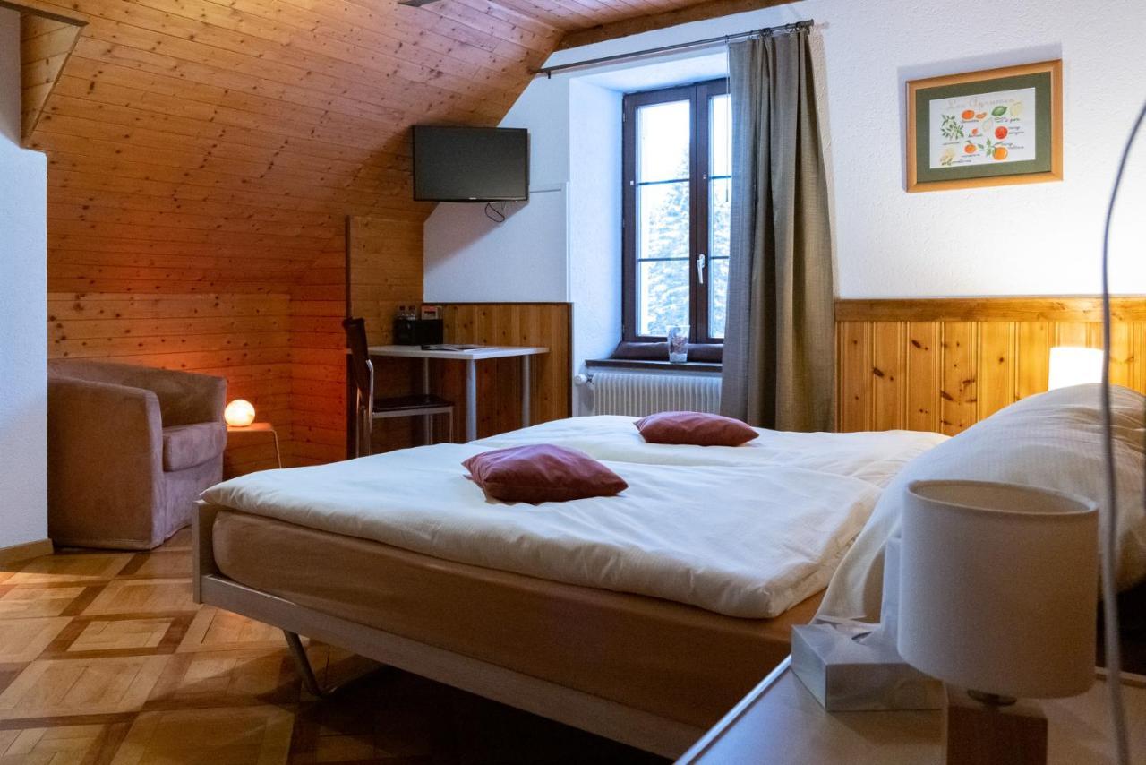 לה לוקלה Auberge Du Prevoux מראה חיצוני תמונה